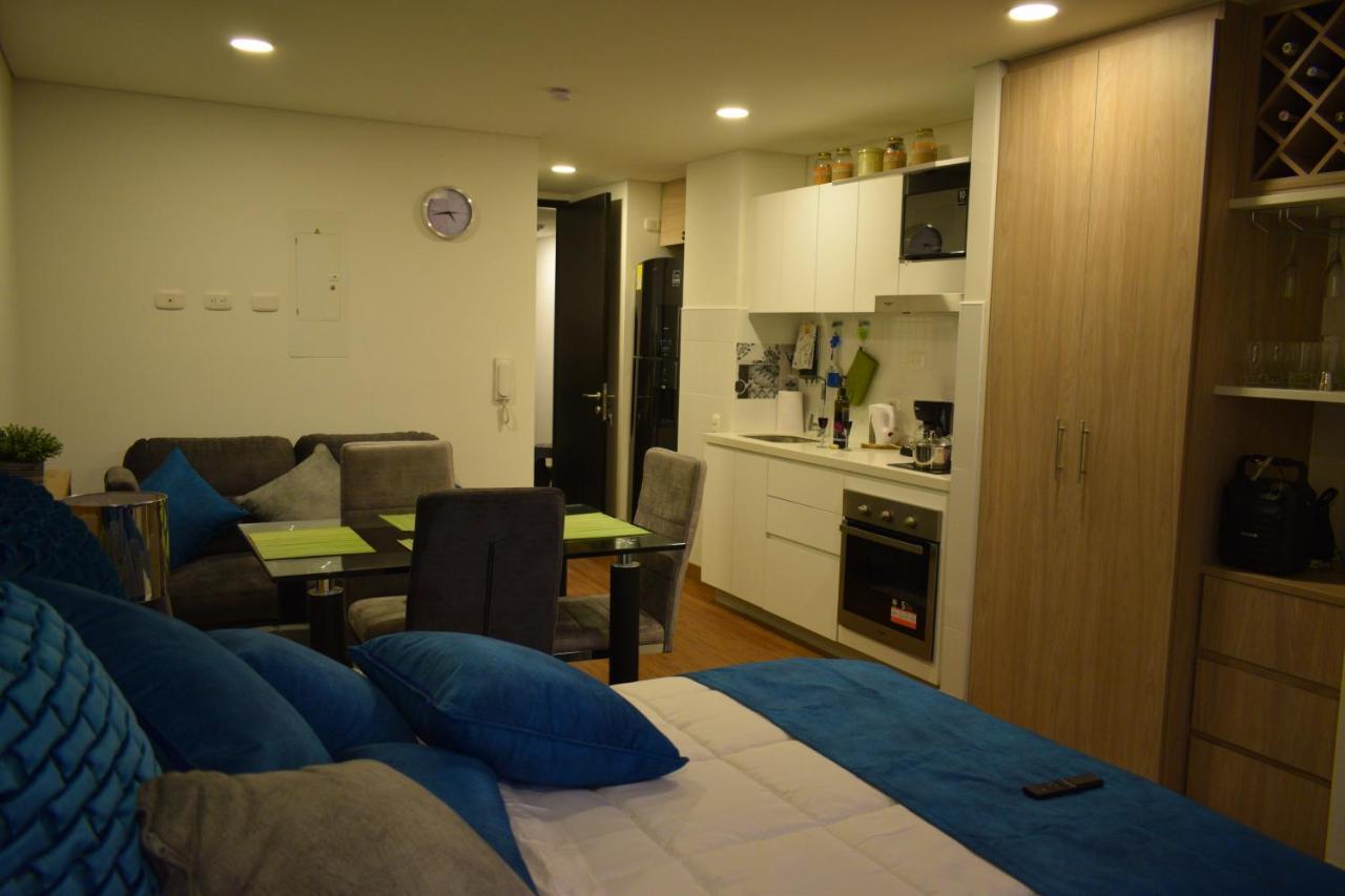 Toscano S Aparta Estudio Hospedaje Amoblado Torre 2 Equilibrium بوغوتا المظهر الخارجي الصورة